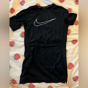 nike compression shirt